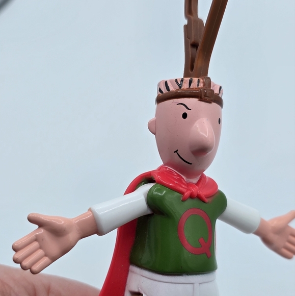 Vintage 1999 McDonald's Doug’s 1st Movie on Video Quailman Keychain Toy Figure - Picture 8 of 8